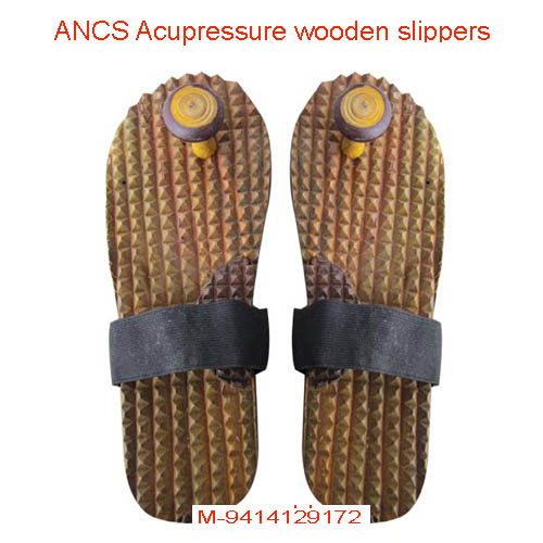 	Acupressur Khadau Wooden slippers size-6 